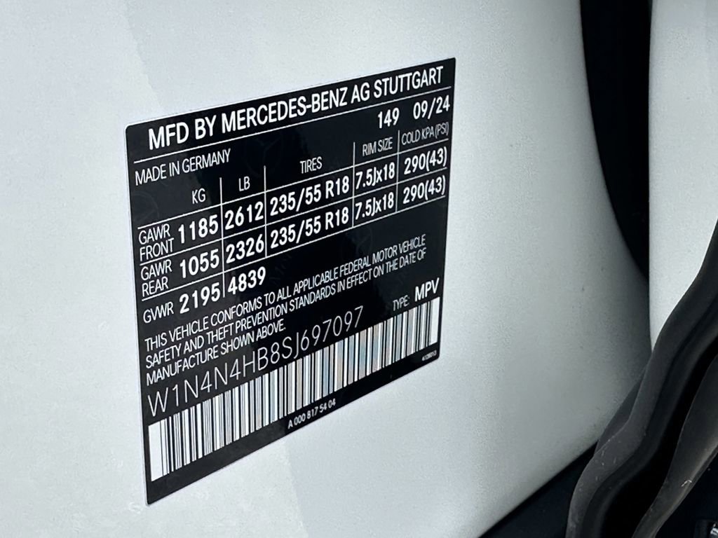 Certified 2025 Mercedes-Benz GLA 250 4MATIC image 35