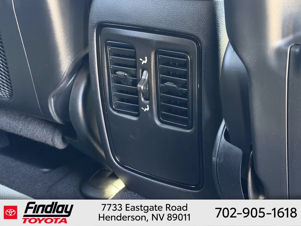 Used 2025 Dodge Durango R/T w/ Blacktop Package AWD/4WD image 14