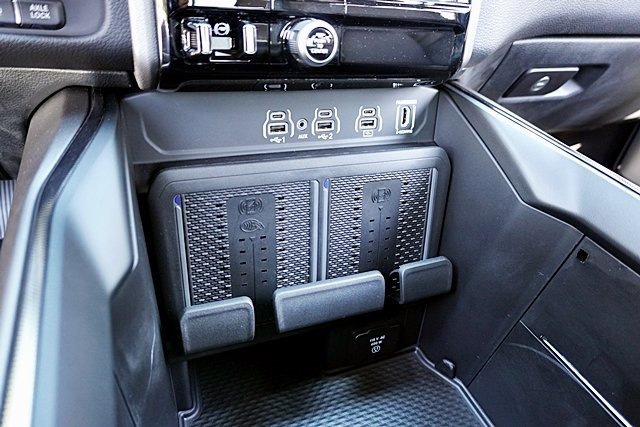 New 2026 RAM 1500 Rebel w/ Rebel Level 2 Equipment Group image 40