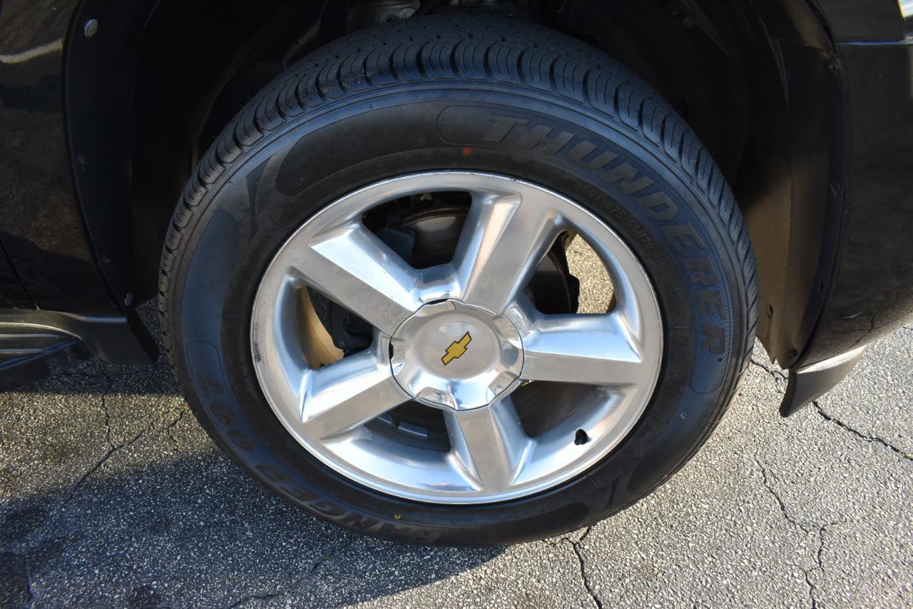 Used 2009 Chevrolet Avalanche LTZ image 33