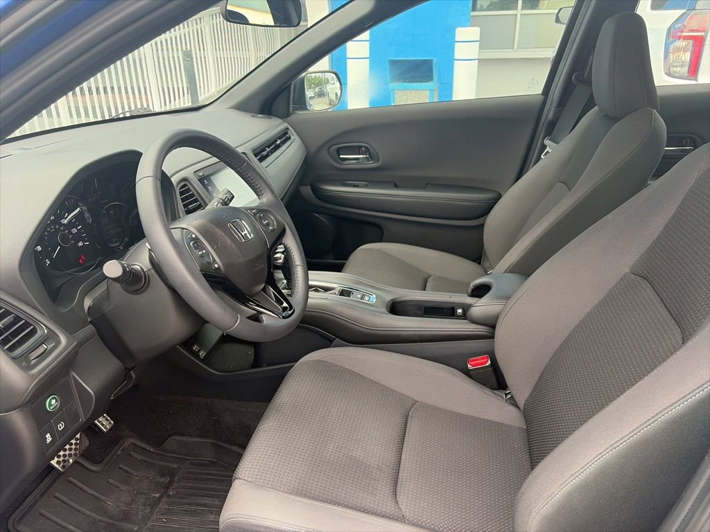 Used 2019 Honda HR-V Sport image 12