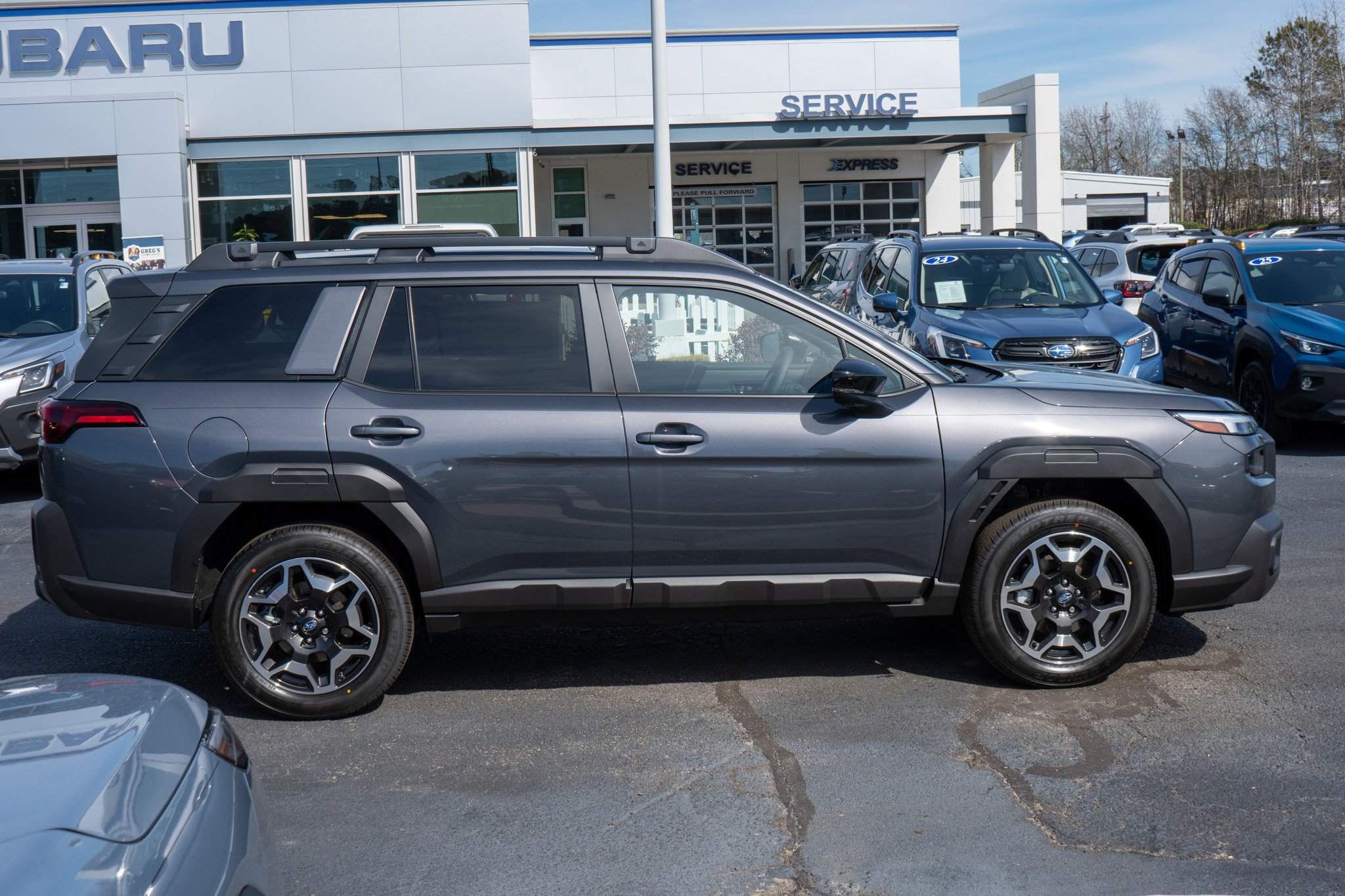 New 2026 Subaru Outback Touring AWD/4WD image 2