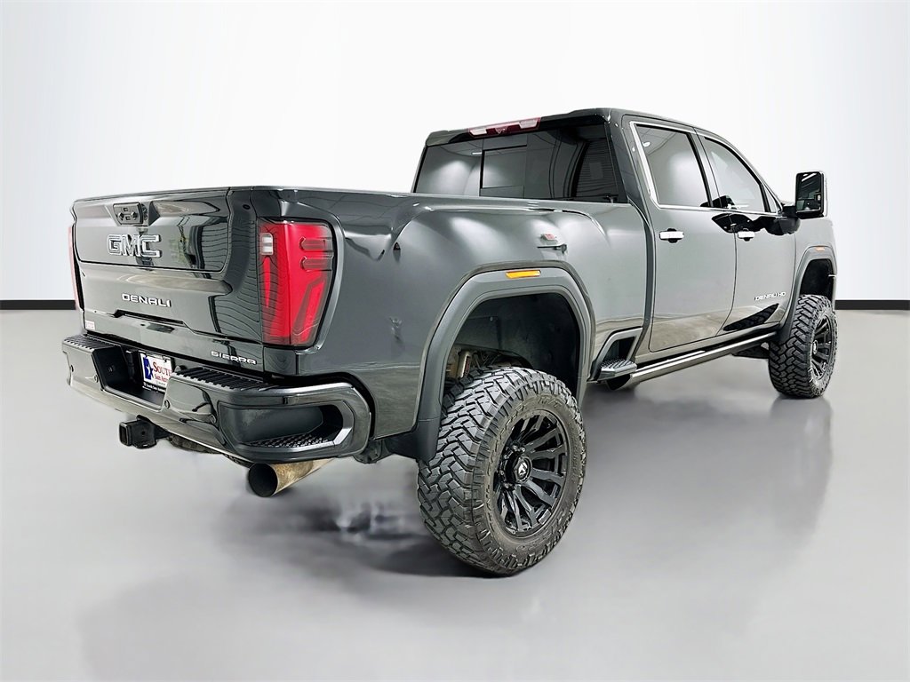 Used 2024 GMC Sierra 2500 Denali Ultimate w/ Max Trailering Package image 7