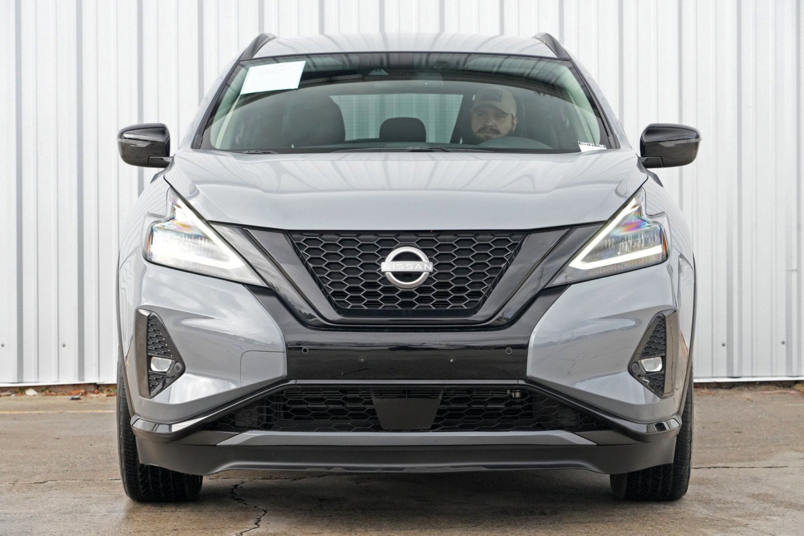 Used 2024 Nissan Murano SV w/ SV Midnight Edition Package image 6
