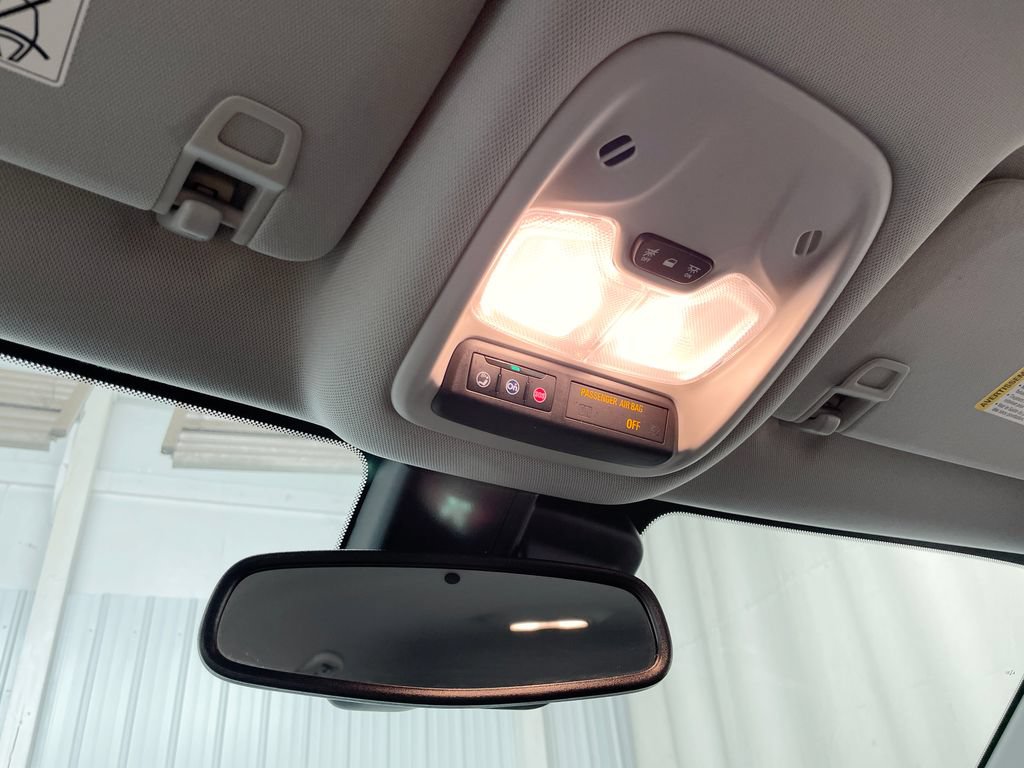 Certified 2025 Chevrolet TrailBlazer LT w/ Convenience Package FWD image 29