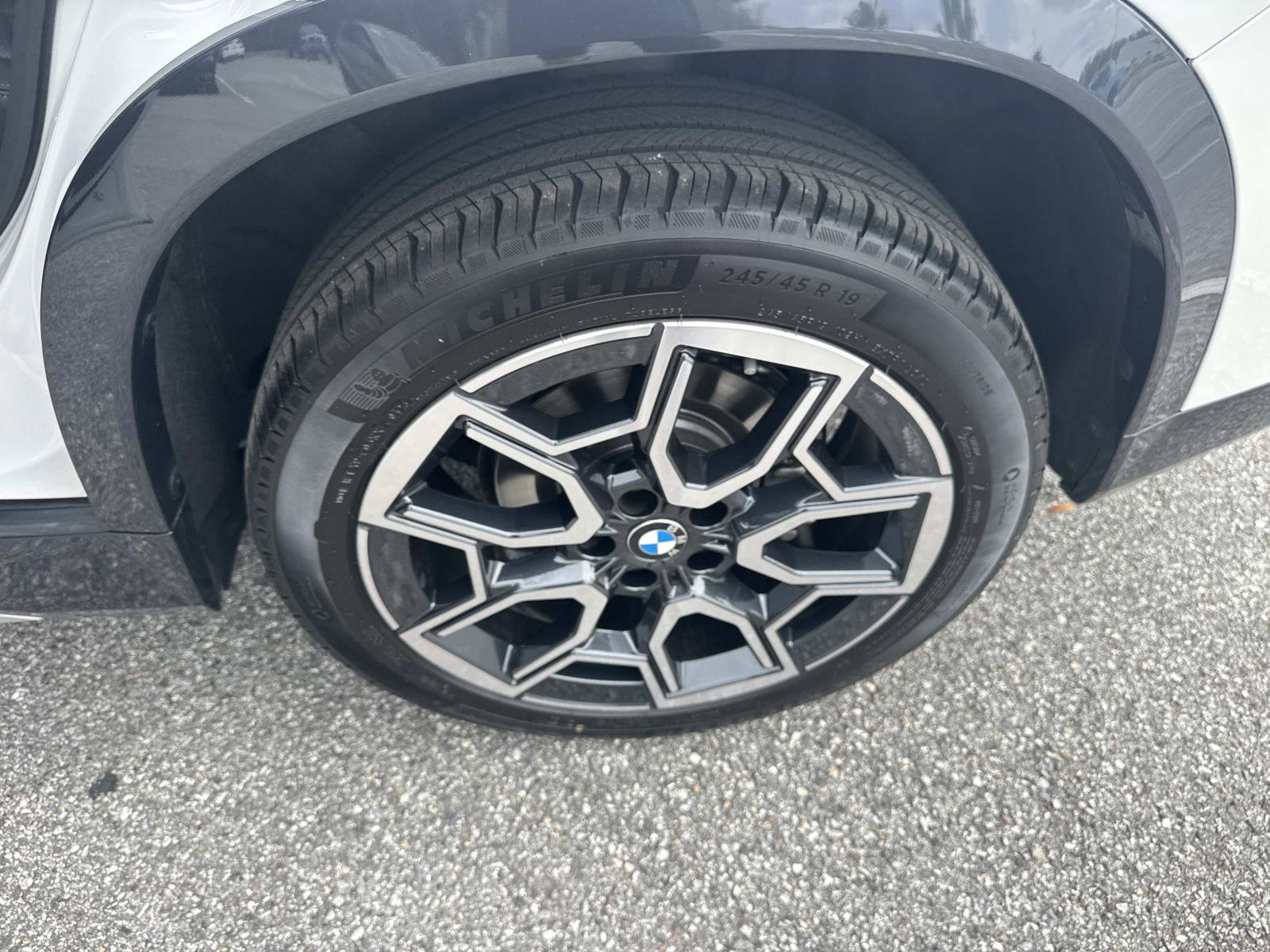 Used 2025 BMW X1 xDrive28i image 11