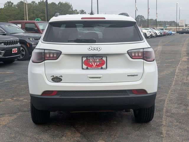 Used 2024 Jeep Compass Latitude image 12