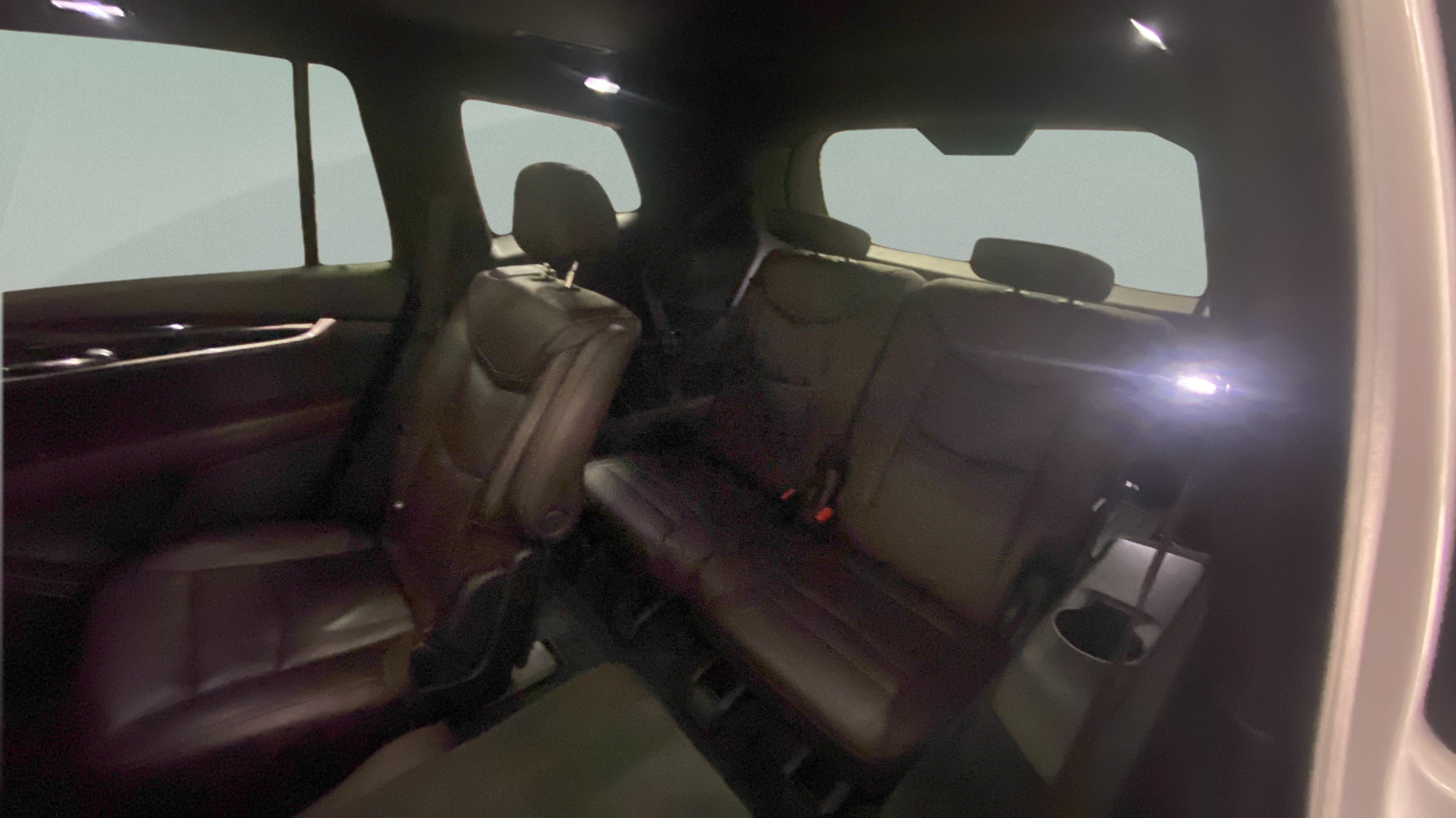 Used 2020 Cadillac XT6 Premium Luxury FWD image 21