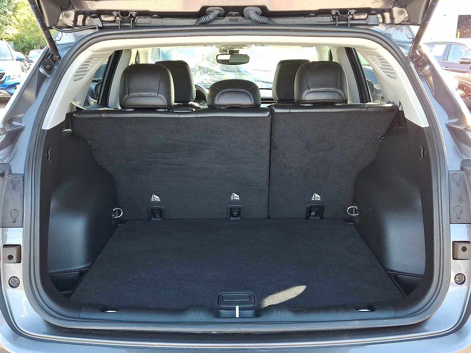 Certified 2022 Jeep Compass Limited image 28