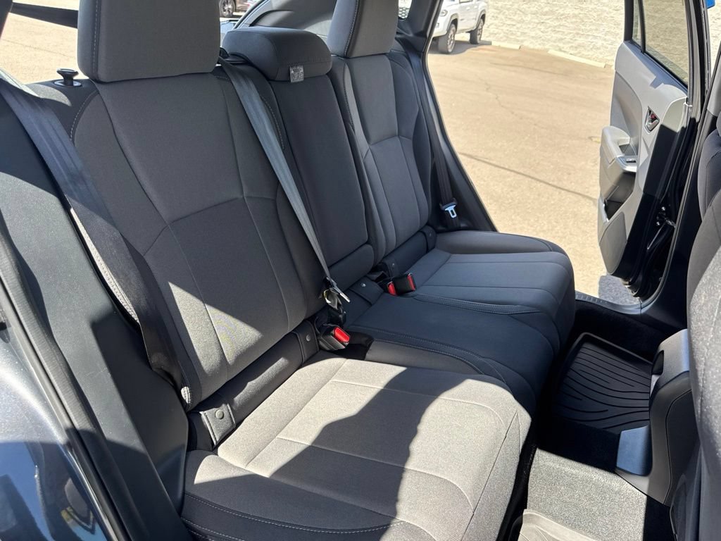 Used 2025 Subaru Crosstrek 2.5i Premium AWD/4WD image 14