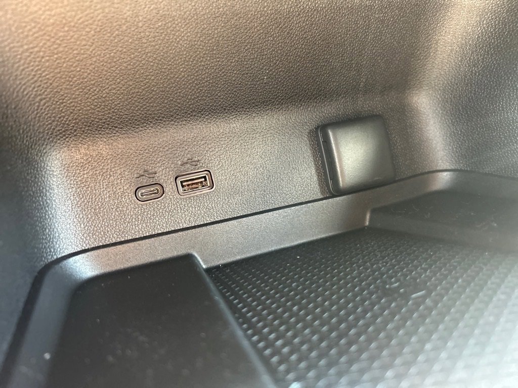 New 2026 Chevrolet Traverse RS w/ LPO, Floor Liner Package image 15