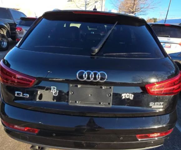 Used 2016 Audi Q3 2.0T Premium Plus w/ Technology Package image 4