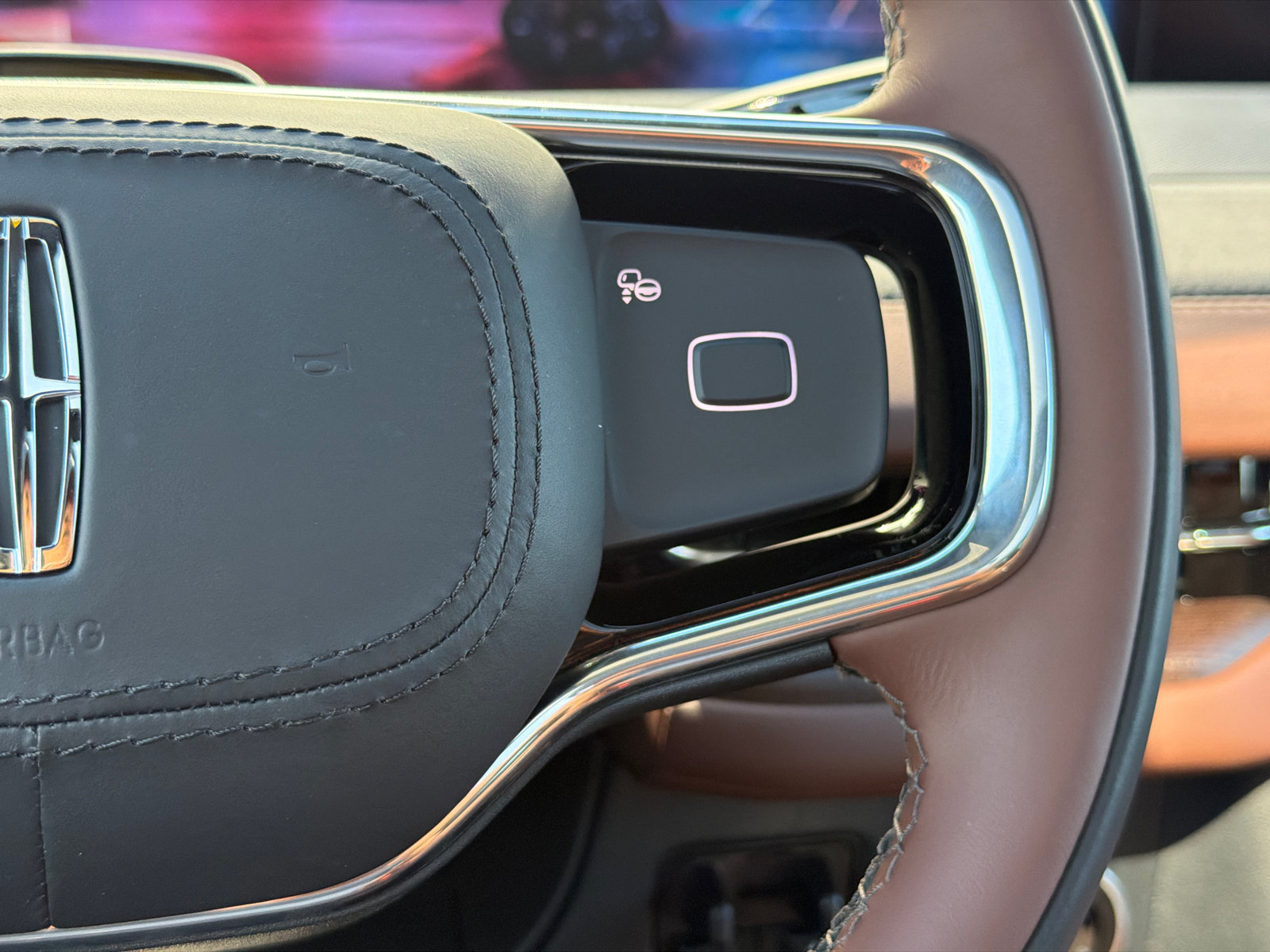 New 2027 Lincoln Navigator Reserve AWD/4WD image 25