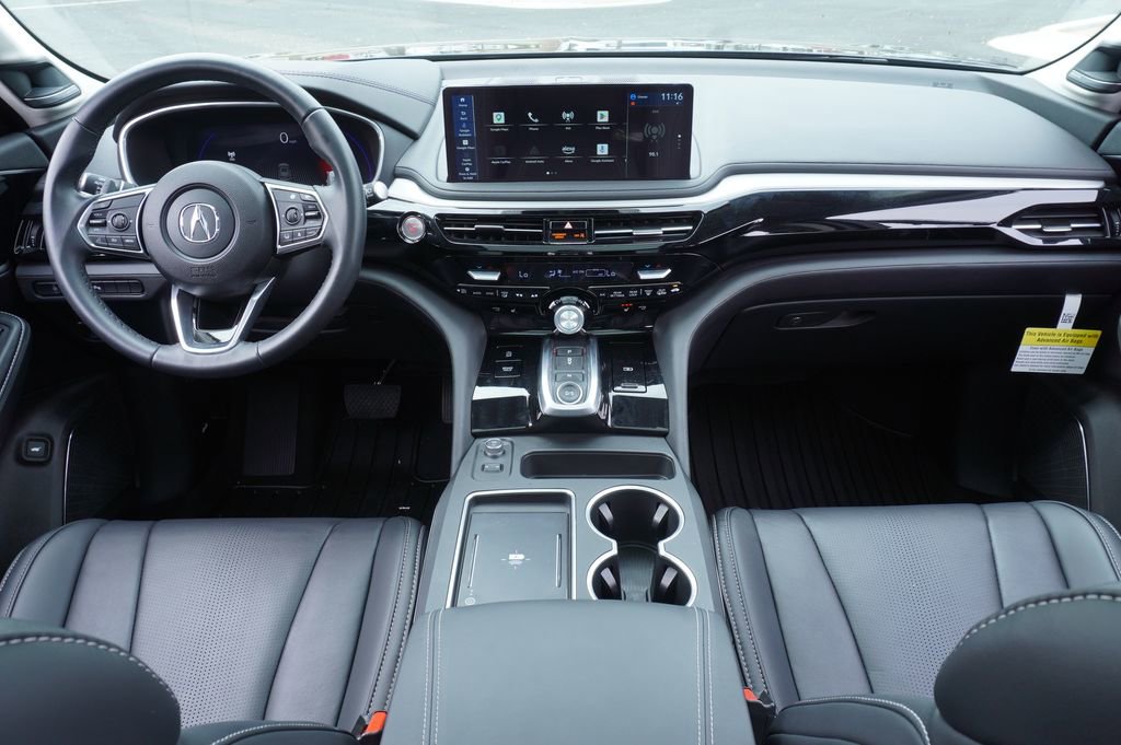 Used 2025 Acura MDX w/ Technology Package image 12