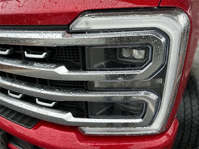 Used 2024 Ford F250 Platinum w/ FX4 Off-Road Package image 9