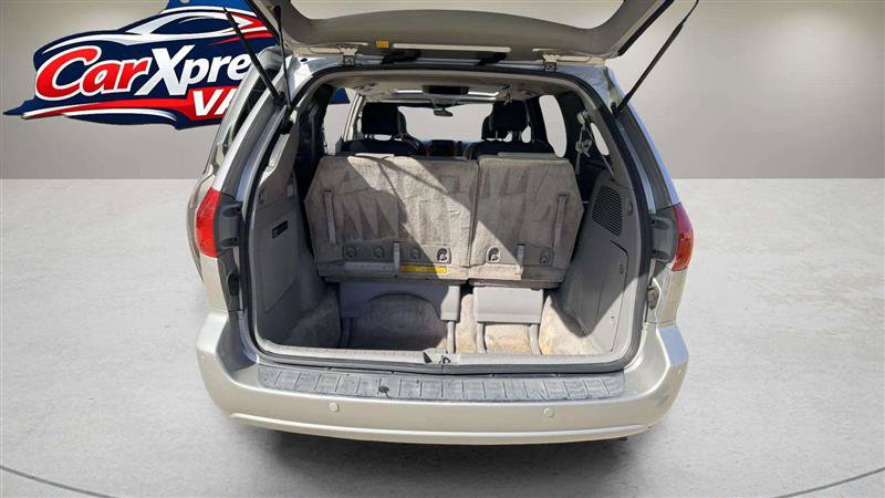 Used 2007 Toyota Sienna XLE AWD/4WD image 22