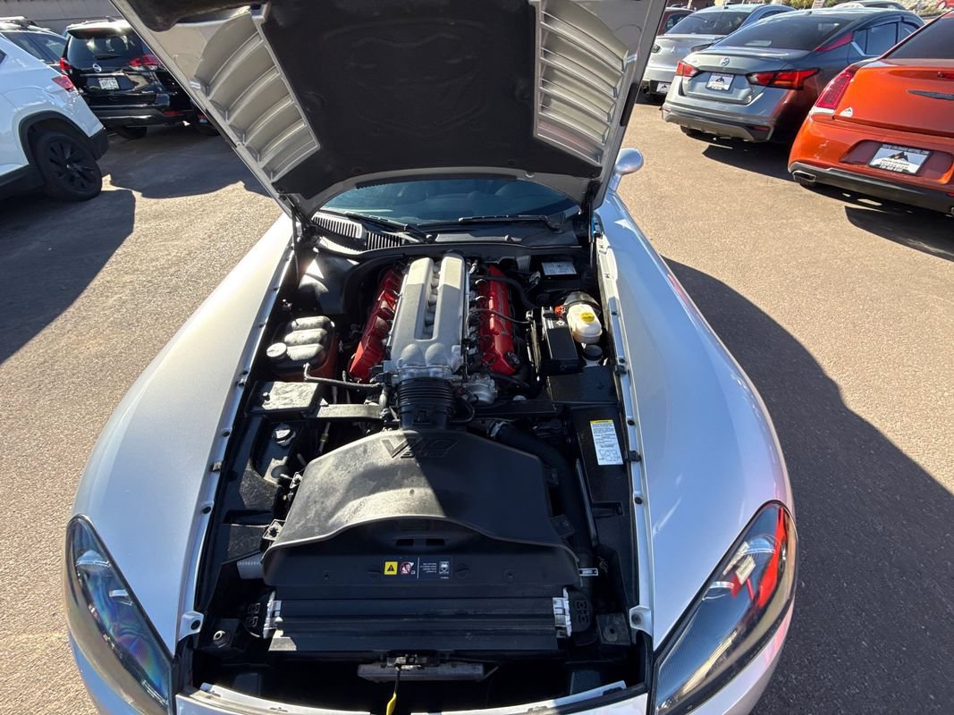 Used 2004 Dodge Viper SRT-10 RWD image 17