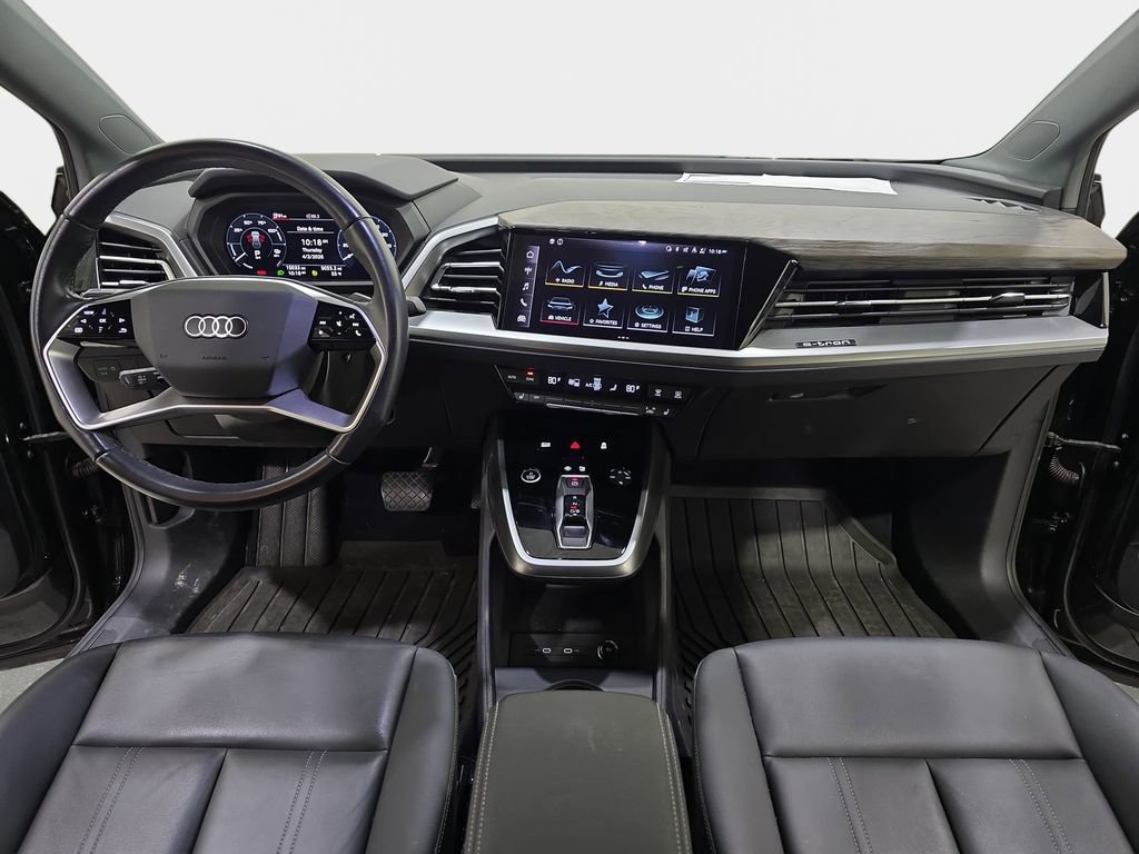 Used 2024 Audi Q4 e-tron Premium w/ Convenience Package image 10