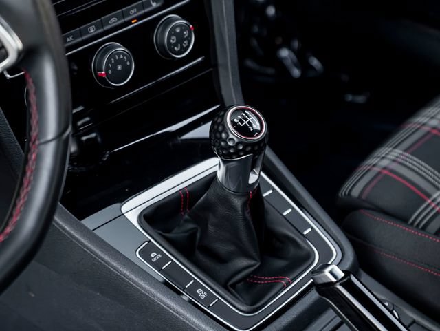Used 2019 Volkswagen GTI S FWD image 19