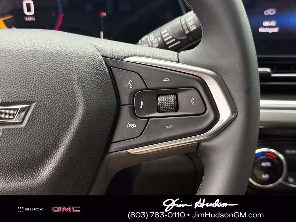 Certified 2024 Chevrolet Trax ACTIV FWD image 29