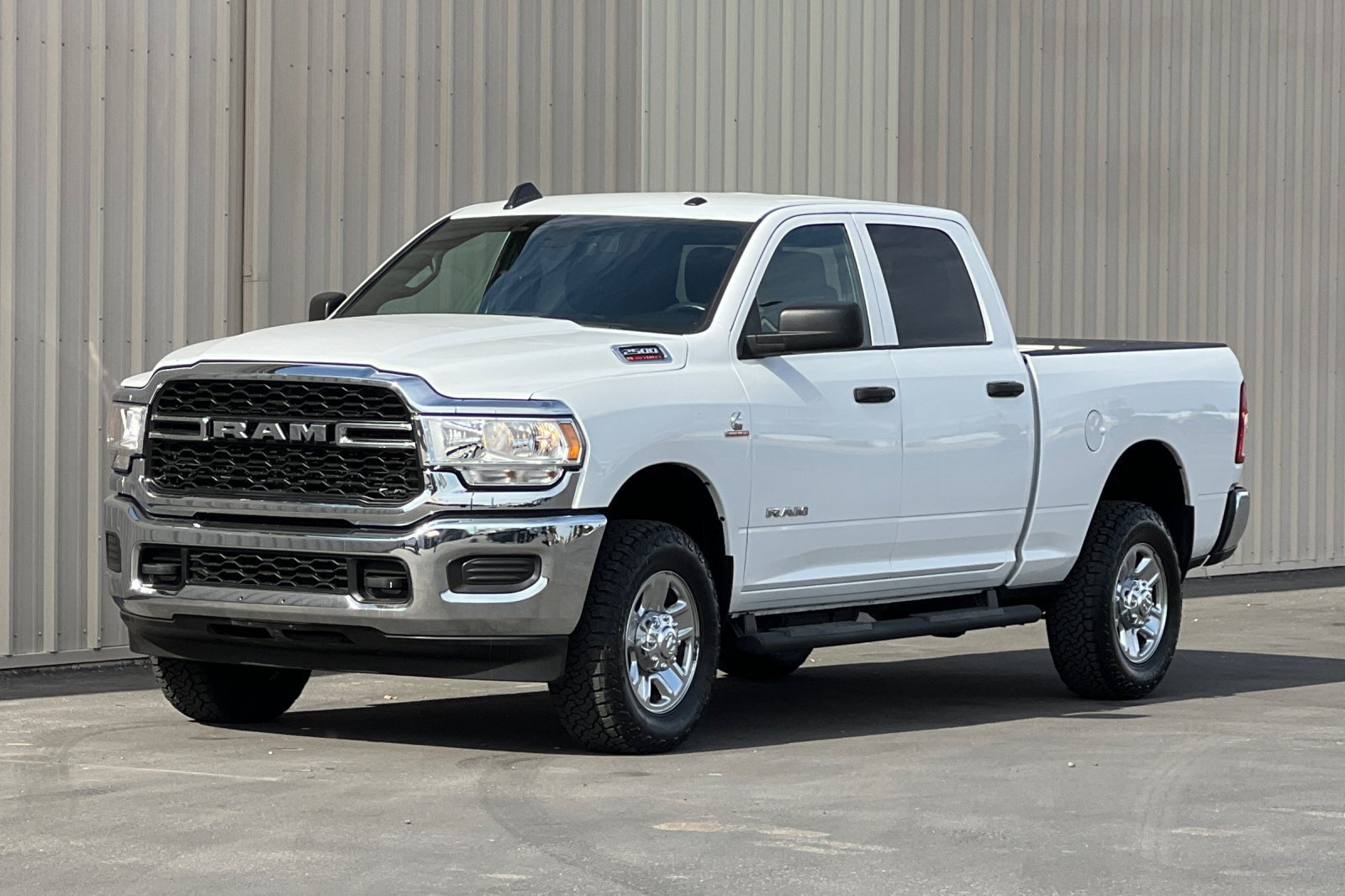 Used 2022 RAM 2500 Tradesman AWD/4WD image 4