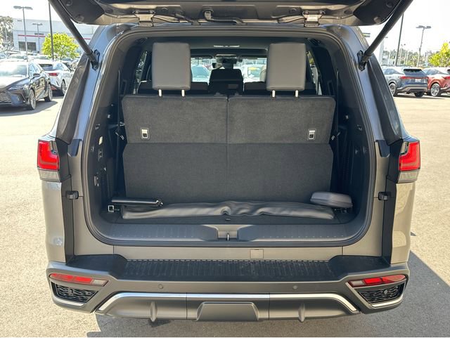 New 2026 Lexus LX 600 F Sport image 19