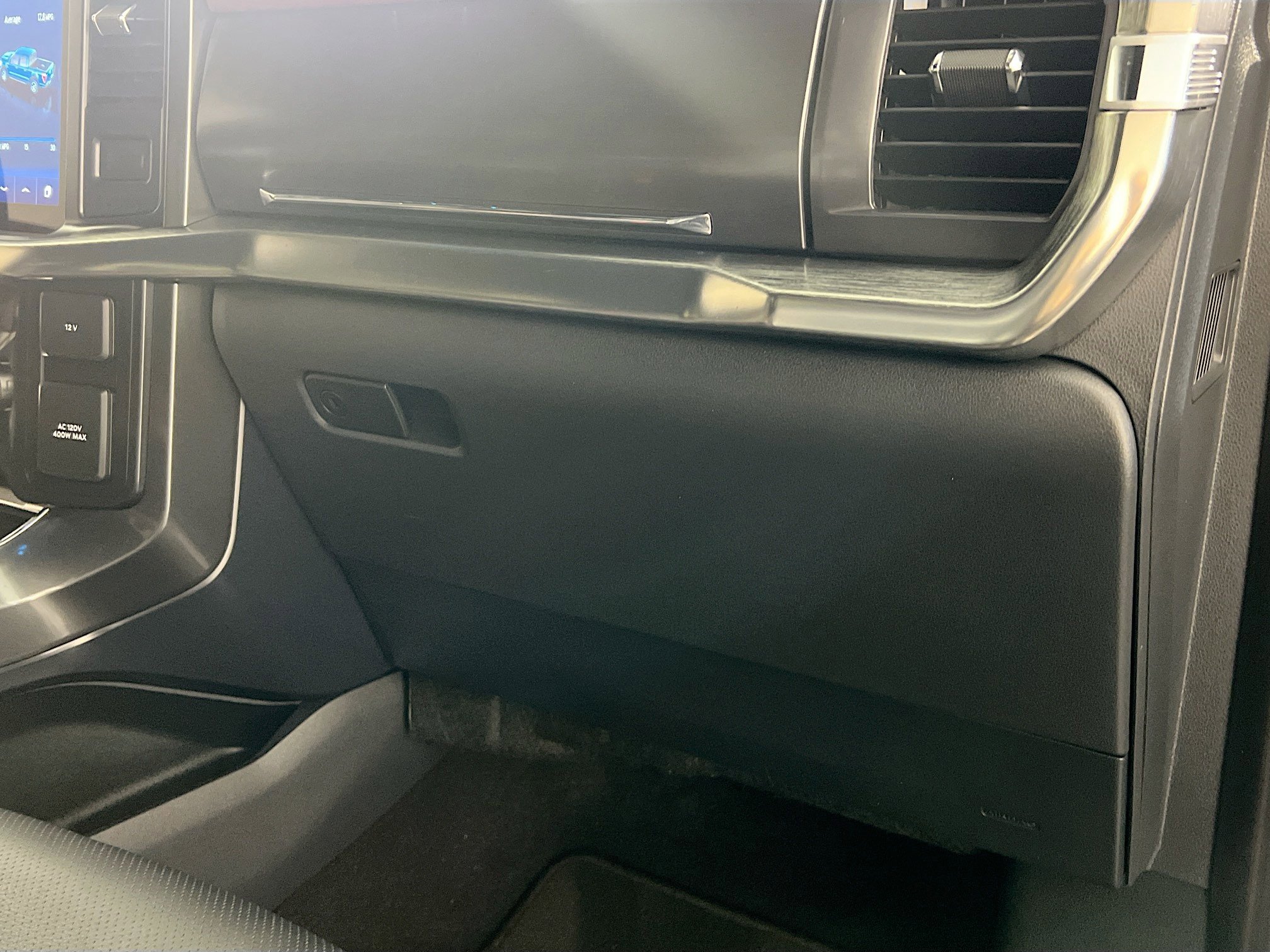 Used 2023 Ford F150 Lariat w/ Equipment Group 502A High image 34