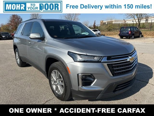 Used 2023 Chevrolet Traverse LT image 3