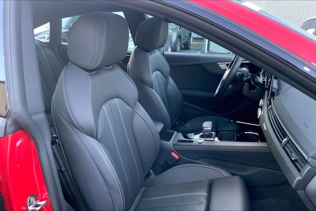 Used 2025 Audi A5 2.0T Premium Plus image 9