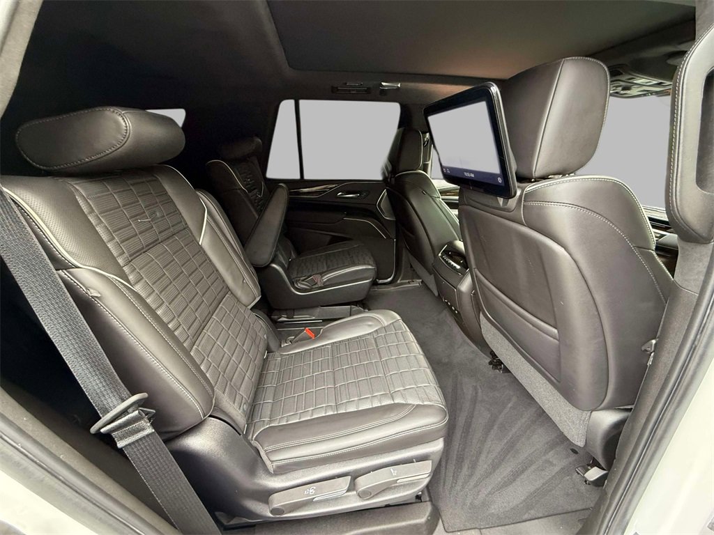Used 2021 Cadillac Escalade Sport Platinum image 16