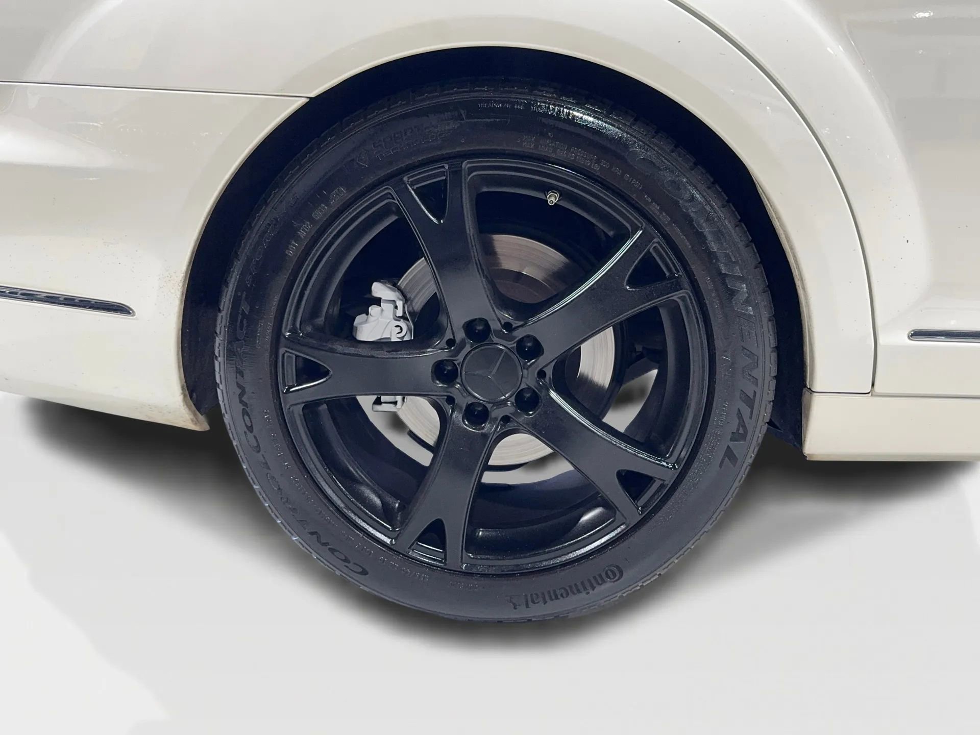 Used 2013 Mercedes-Benz S 550 image 32