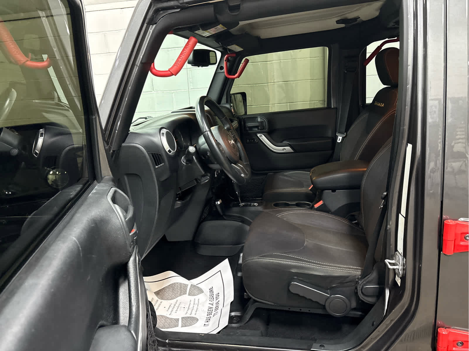 Used 2014 Jeep Wrangler Unlimited Sahara w/ Connectivity Group image 14