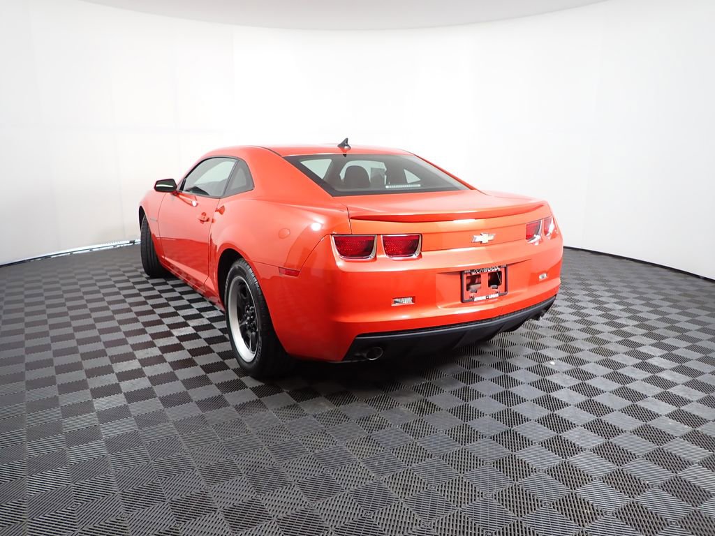 Used 2013 Chevrolet Camaro LS image 10
