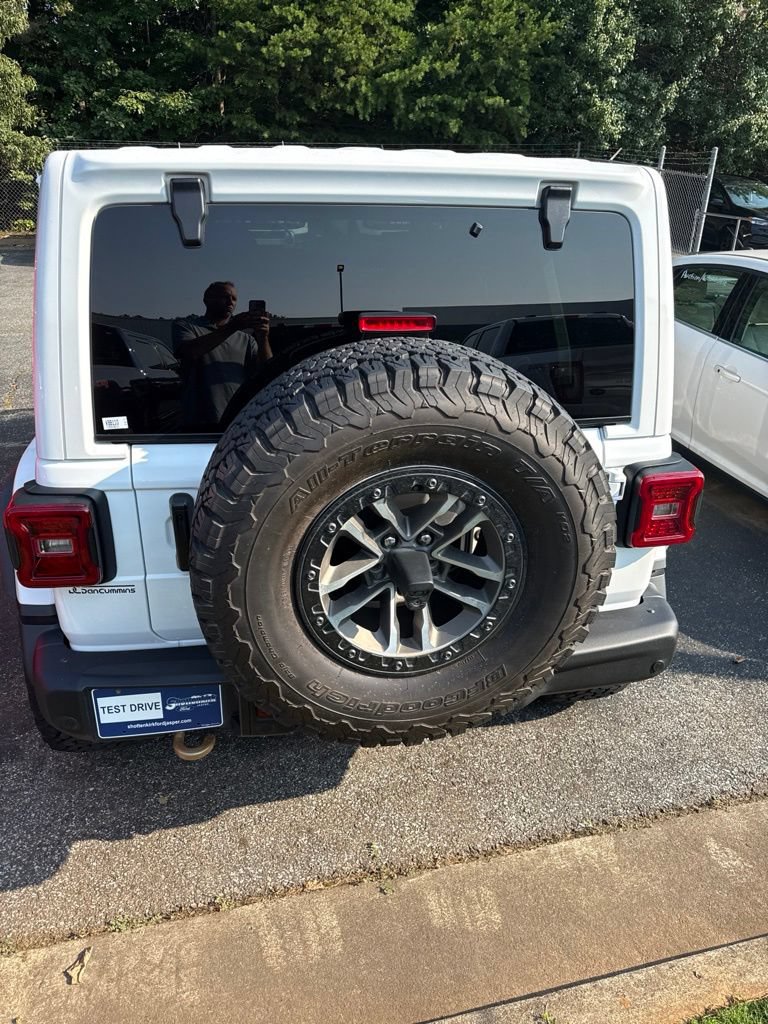 Used 2024 Jeep Wrangler Unlimited Rubicon 392 AWD/4WD image 13