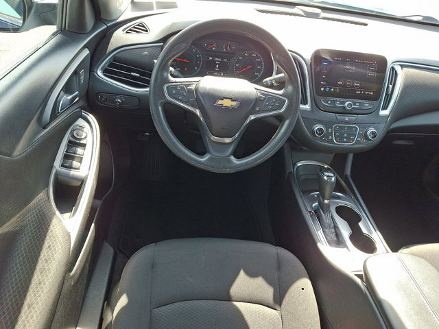 Used 2019 Chevrolet Malibu LT FWD image 11
