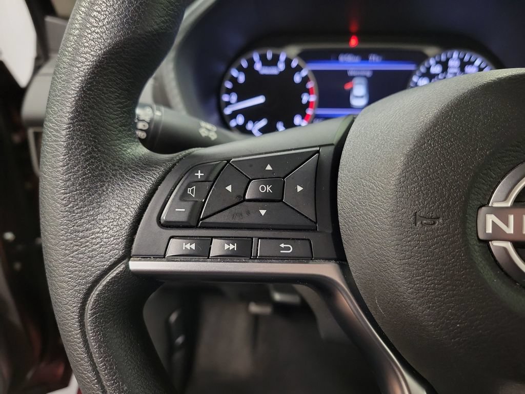Used 2024 Nissan Sentra SV FWD image 24