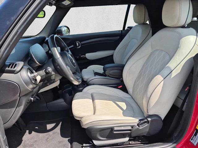Used 2024 MINI Cooper Convertible w/ Signature Upholstery Package FWD image 13