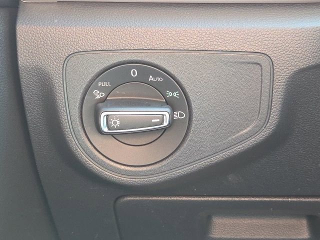 Used 2022 Volkswagen Atlas SE image 30