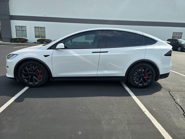 Used 2024 Tesla Model X Plaid image 11