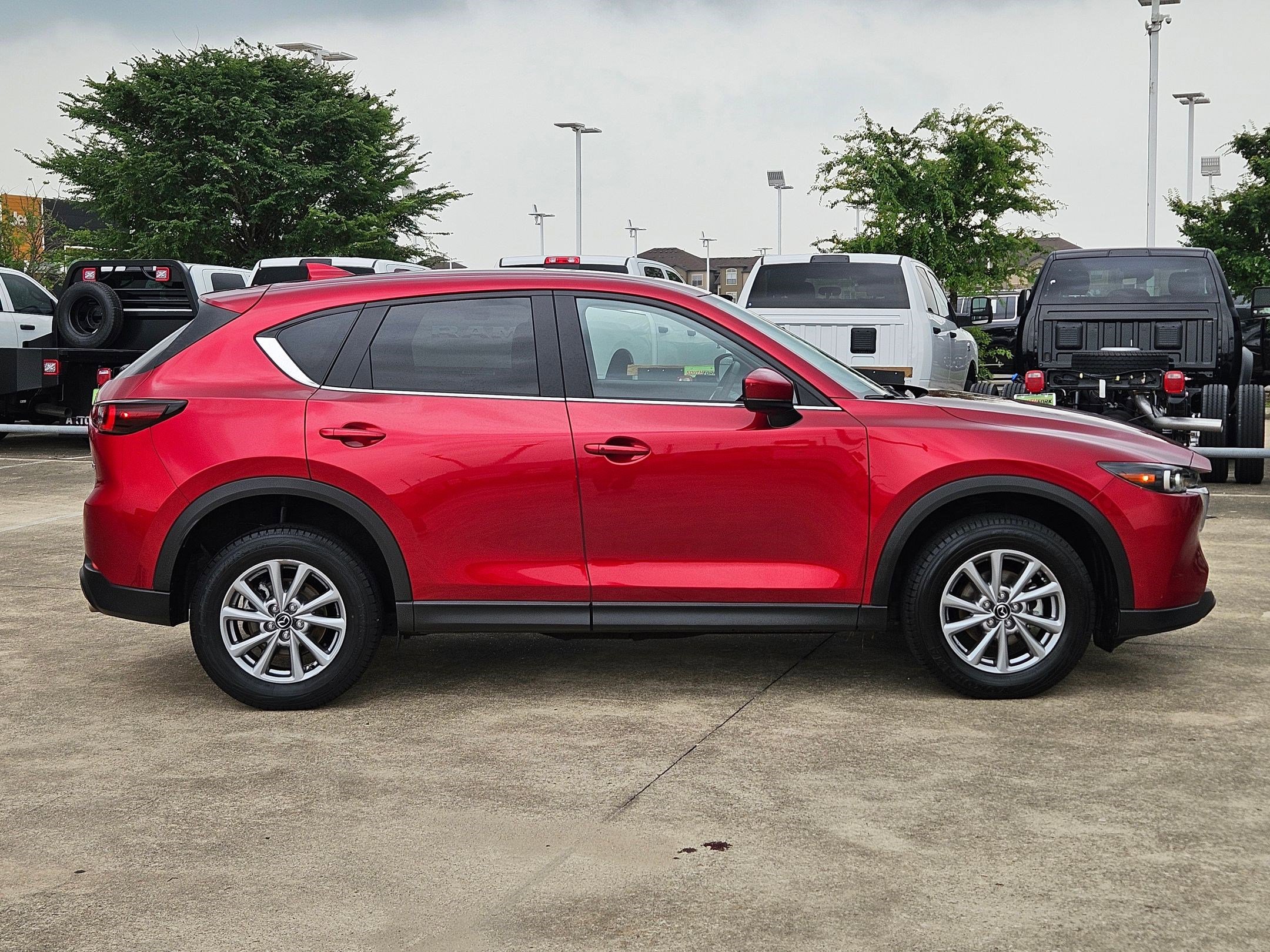 Used 2023 MAZDA CX-5 AWD 2.5 S image 2
