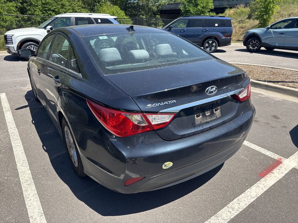 Used 2014 Hyundai Sonata GLS w/ Popular Equipment Group 2 FWD image 4