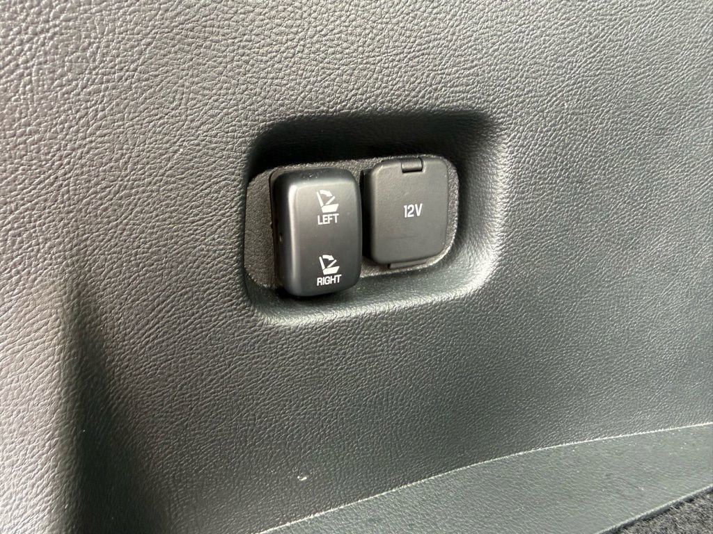 Used 2024 Ford Edge SEL w/ Convenience Package image 30