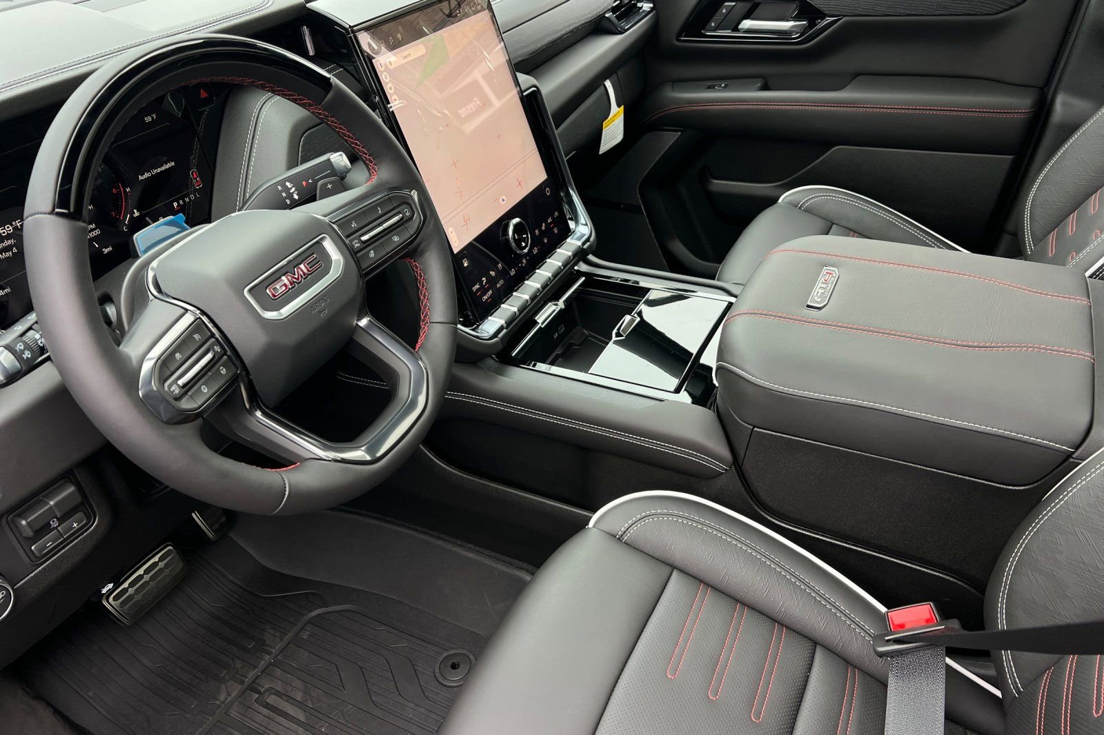 New 2026 GMC Yukon XL AT4 Ultimate AWD/4WD image 8