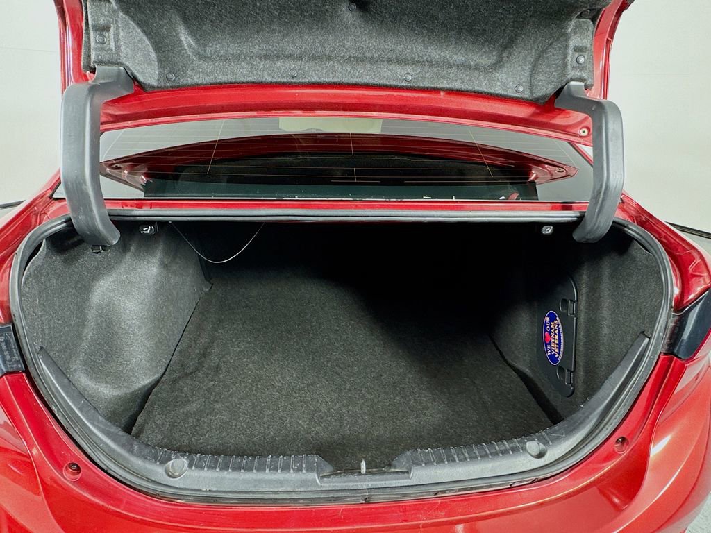 Used 2018 MAZDA MAZDA3 Touring image 31