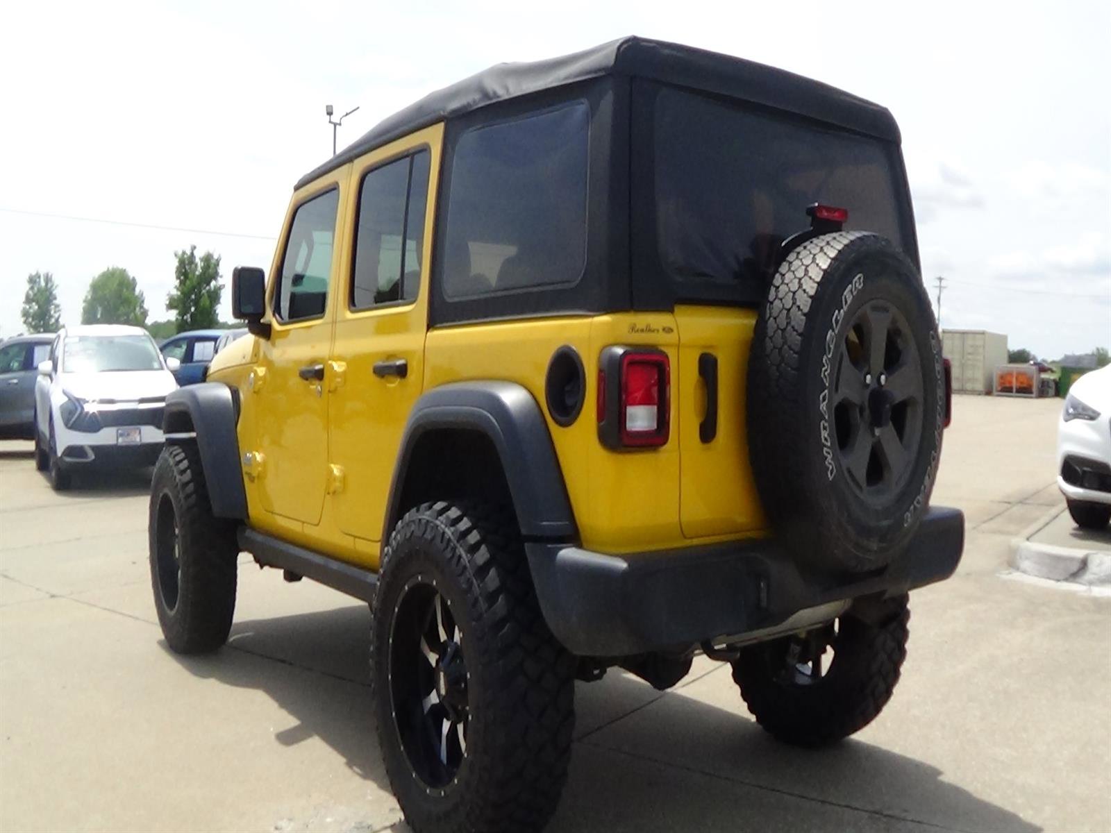 Certified 2021 Jeep Wrangler Unlimited Sport AWD/4WD image 8