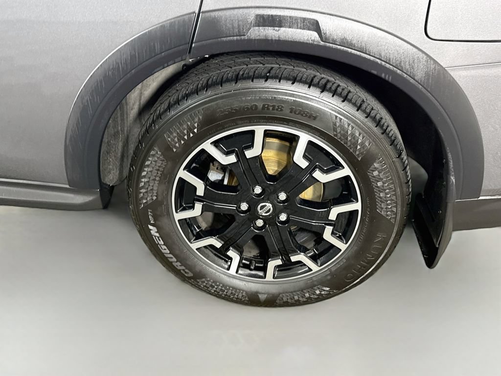 Used 2019 Nissan Pathfinder SL AWD/4WD image 38