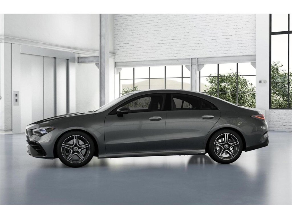 Used 2025 Mercedes-Benz CLA 250 4MATIC image 35
