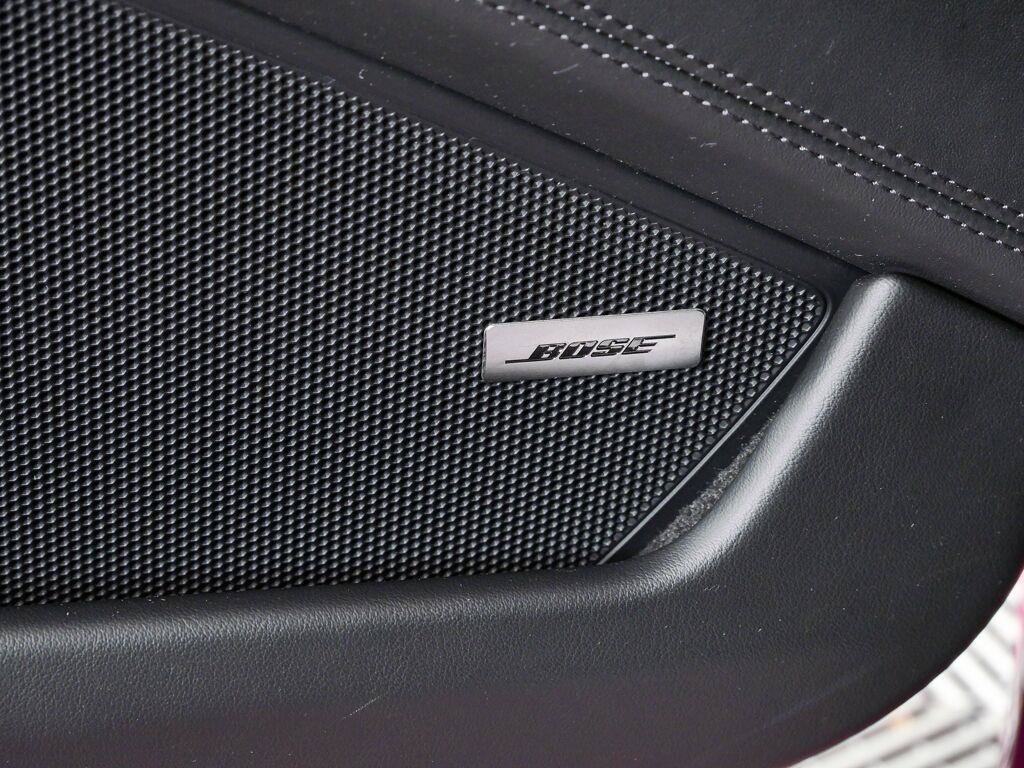 Certified 2024 Porsche 911 Carrera 4 AWD/4WD image 7