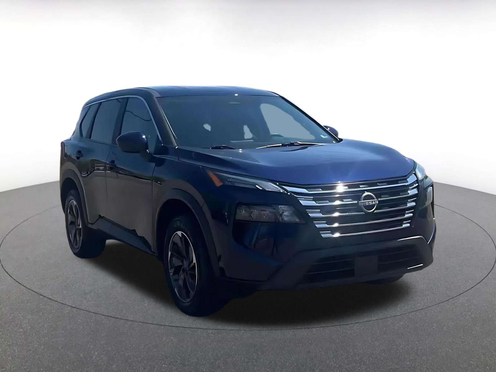 Used 2025 Nissan Rogue SV FWD image 3