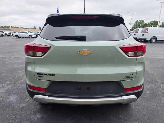 Used 2026 Chevrolet TrailBlazer LT w/ Convenience Package AWD/4WD image 4